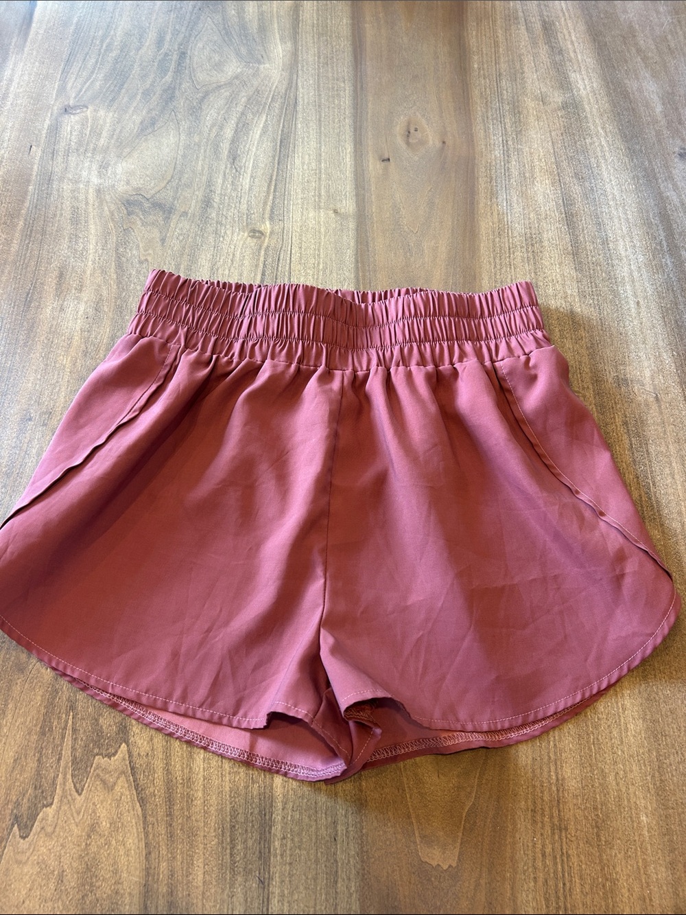 Women’s Elastic-Waist Rust Shorts & Black biker shorts